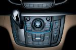 Buick GL8 2011 года
